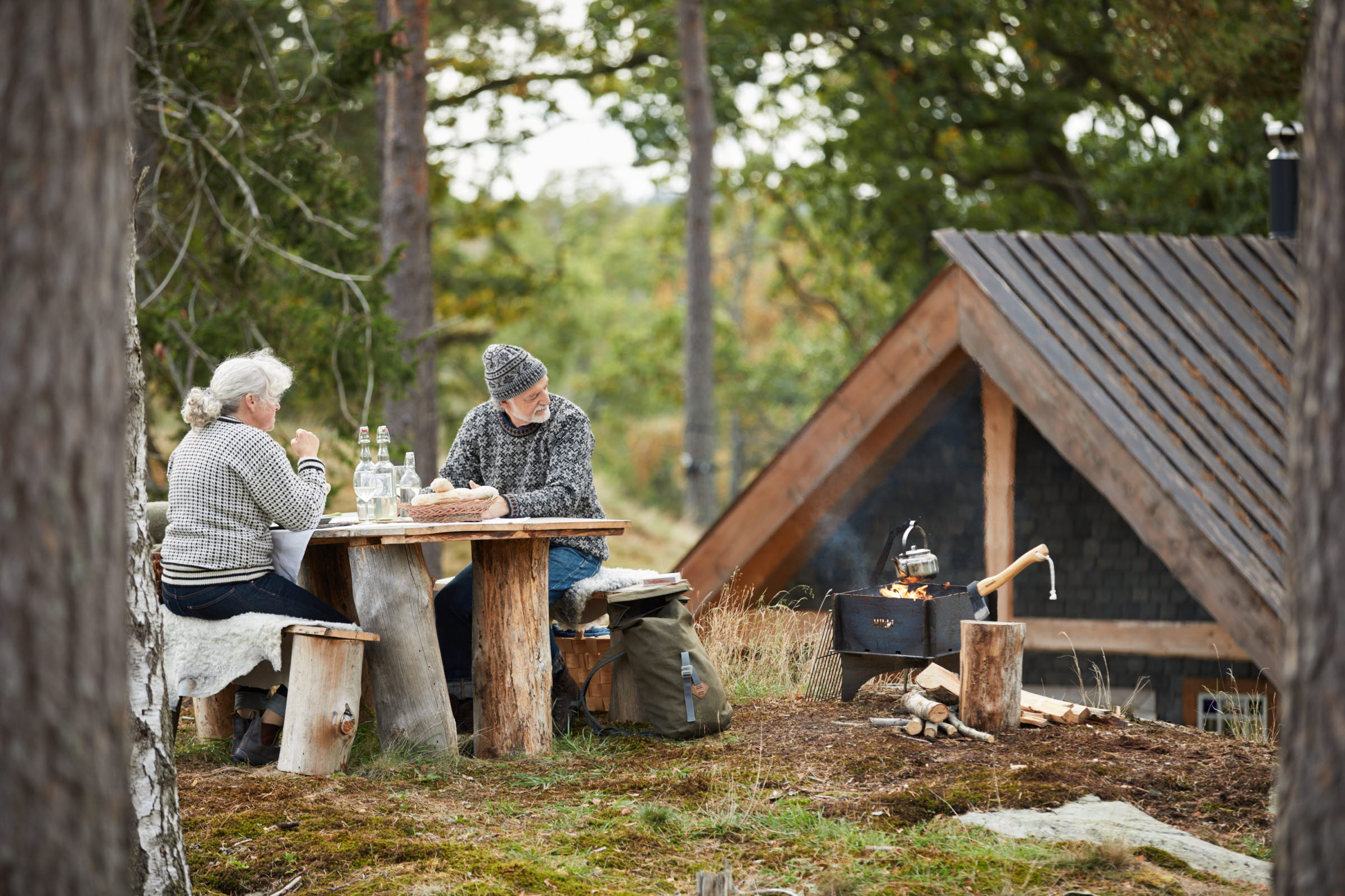 Lägerplats i skogen